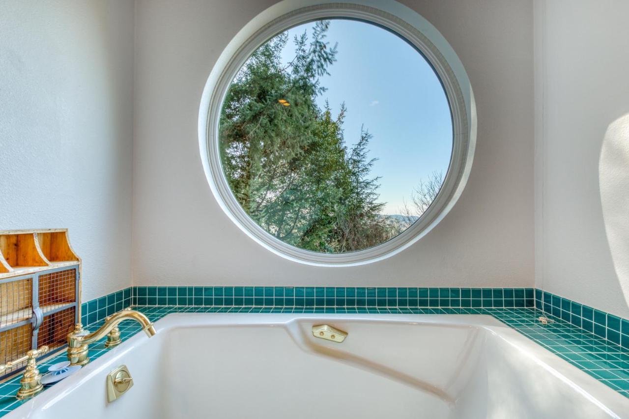 Forest Ridge Retreat Кус Бей Екстериор снимка